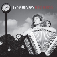 Regards - Lydie Auvray