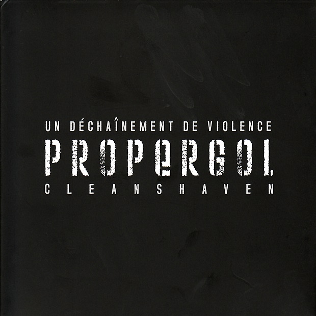 Un Dechainement de Violence - Cleanshaven