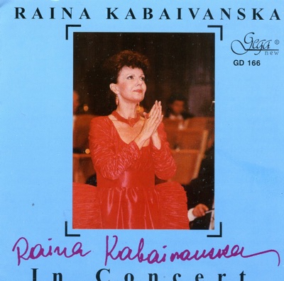Raina Kabaivanska in concert