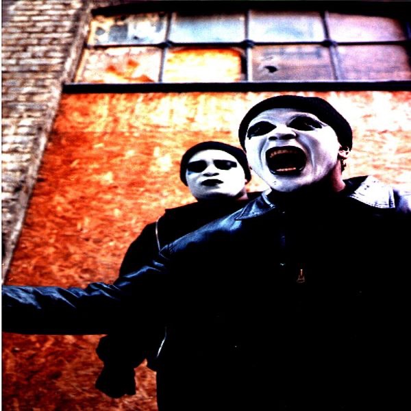 Обложка альбома «Love Will Free You - Single» — Shut Up and Dance