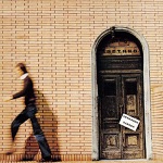 TU, FORSE NON ESSENZIALMENTE TU