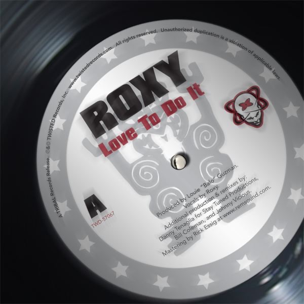 Обложка альбома «Love to Do It» — Roxy