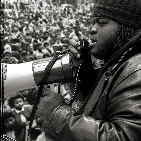 R-Swift - Smile feat JR