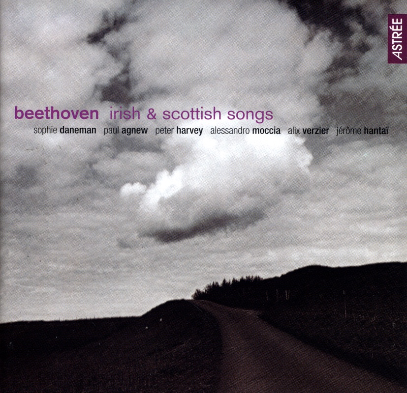 Обложка альбома «Beethoven: Irish, Welsh & Scottish Songs» — Jerome Hantai, Paul Agnew & Sophie Daneman
