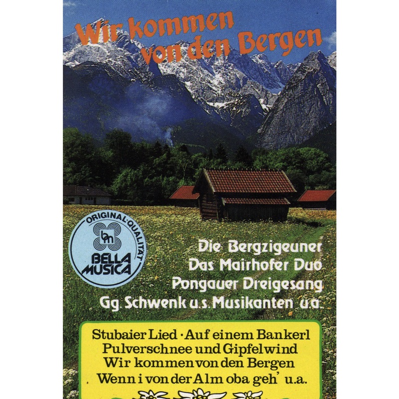 Pulverschnee und Gipfelwand