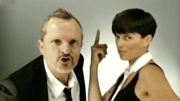 Como un lobo (Dueto 2007) - Miguel Bosé
