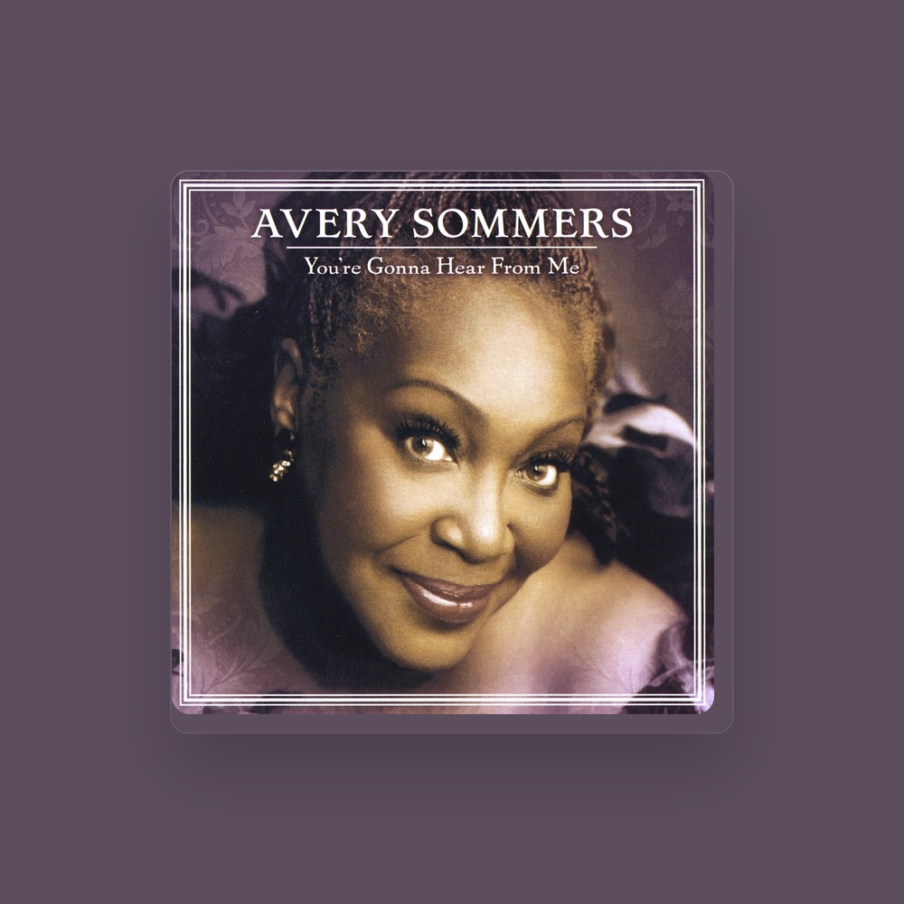 Фото Avery Sommers