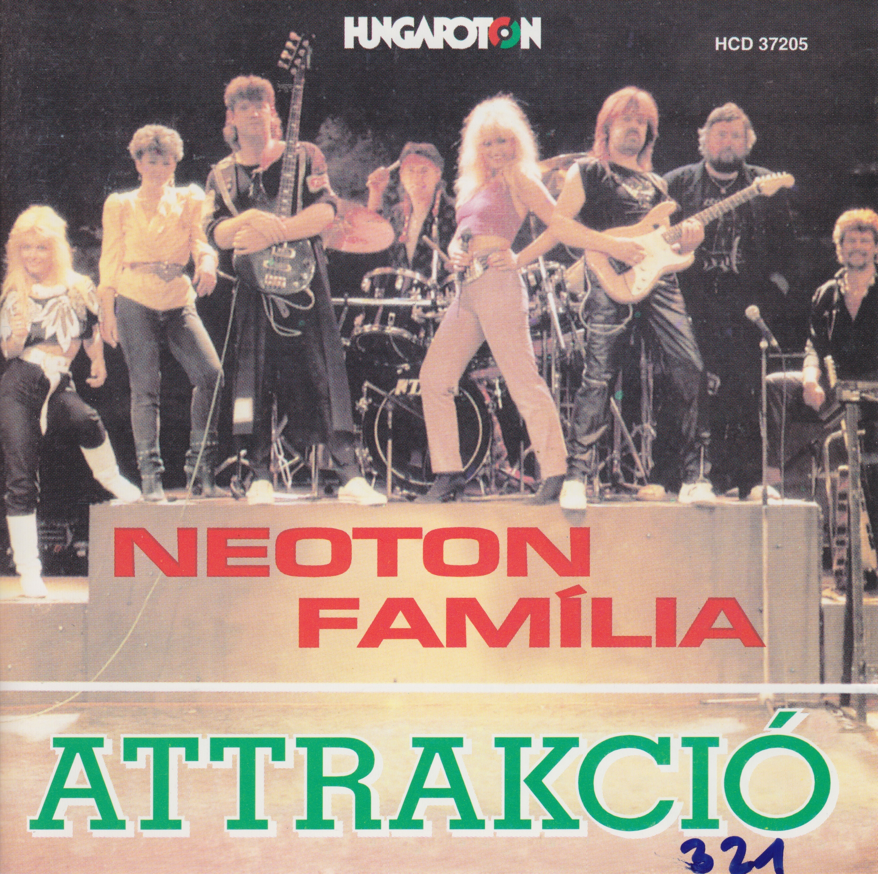 Neoton Família: Attrakció