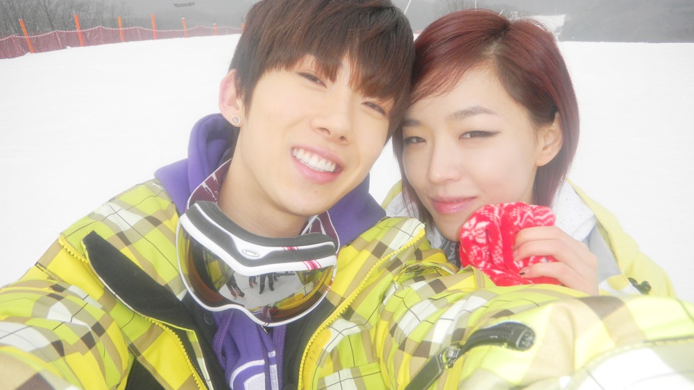 Обложка альбома «I Happen to Love You» — JO KWON & GAIN