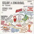 Tölcsért csinálok a kezemből