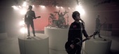Video artwork for Wake Me Up When September Ends by Green Day