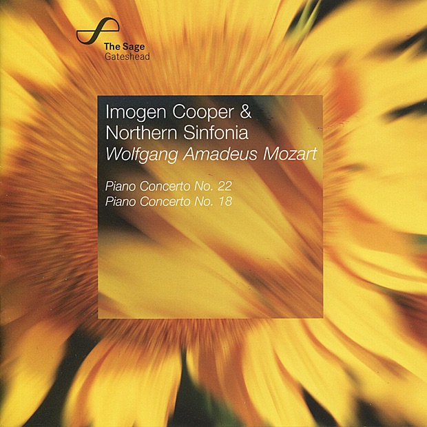 Обложка альбома «Mozart: Piano Concertos 18 & 22» — Imogen Cooper & Northern Sinfonia