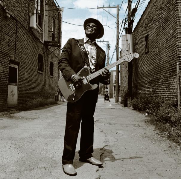 Ain't No Sunshine (feat. Tracy Chapman)