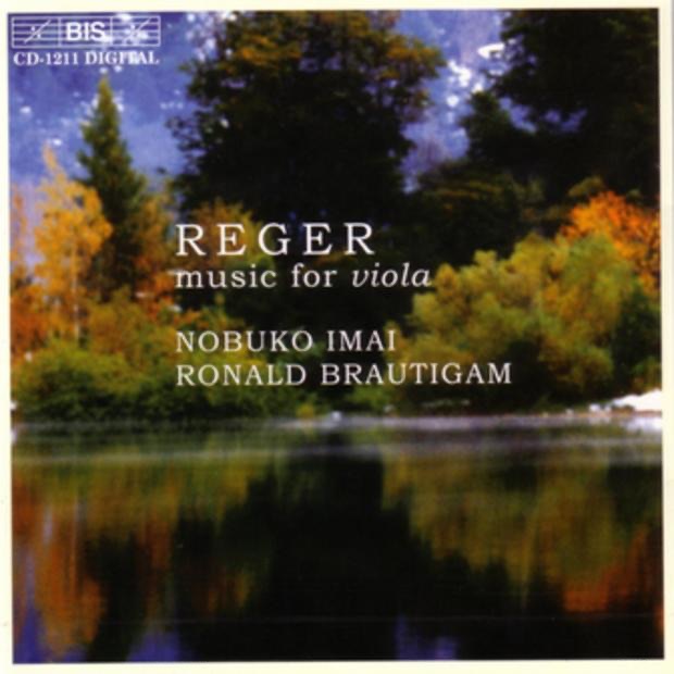 Обложка альбома «Reger: Romance for Viola and Piano - Three Suites for Viola - Viola Sonata» — Nobuko Imai & Ronald Brautigam