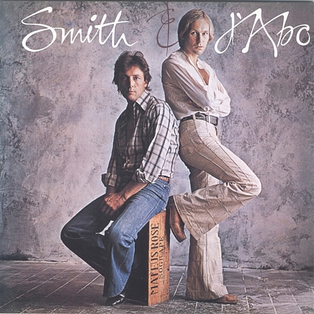 Обложка альбома «Smith & d'Abo» — Smith & d'Abo, Michael D'Abo, Barry de Souza, Mo Foster, Dave Markee, Ray Russell, Mike Smith, Chris Mercer, Mike Bailey, Malcolm Griffiths, John Warren, Roy Willocks, Noel d'Abo, Tony Gilbert & Chris Green