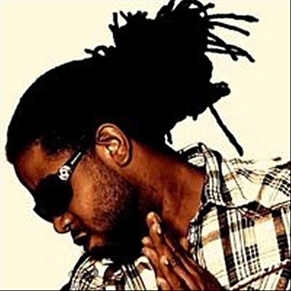 Living a Movie - Single
