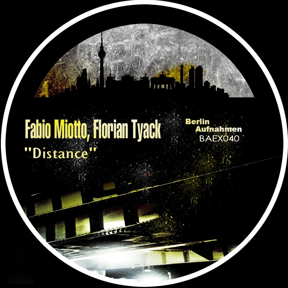 Обложка альбома «Distance - Single» — Fabio Miotto & Florian Tyack
