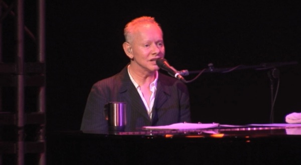 Invisible Man (Live from Islington Acadamy, London)