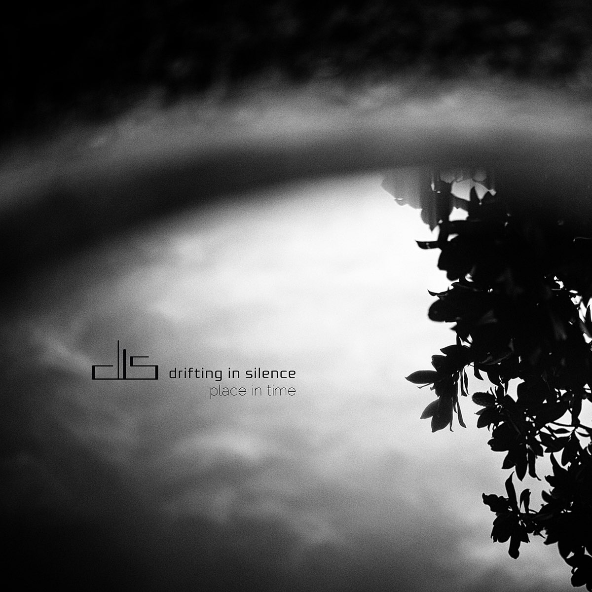Негр in Silence. Silent place. The caretaker - Drifting time misplaced.