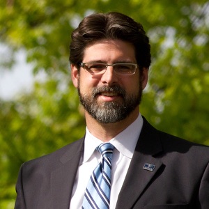 Mohit Bhende, '01 - co-founder of CoTrain