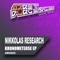 Kronometerse - Nikkolas Research lyrics