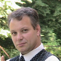 Iara beau in noaptea asta - Single - Hary