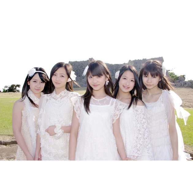 さくら学院武藤彩未・三吉彩花・松井愛莉2012年3月卒業 サイン入り】さくら学院武藤彩未・三吉彩花・松井愛莉2012 - メルカリ