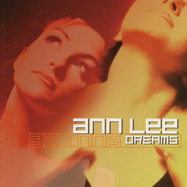 Ann Lee mit 2 Times