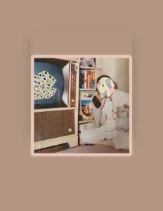 Listen to Coma Girls, watch music videos, read bio, see tour dates & more!