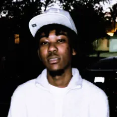 Escucha a MontanaBFB, mira vídeos musicales, lee la biografía, consulta fechas de giras y mucho más.