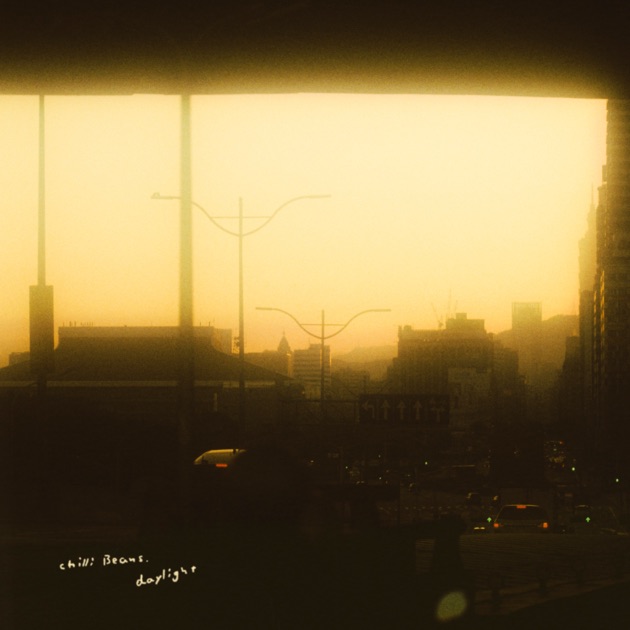 d a n c i n g a l o n e - EP - Chilli Beans.のアルバム