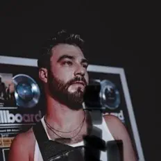 Ascolta Swiger, guarda video musicali, leggi la biografia, vedi le date del tour & altro!