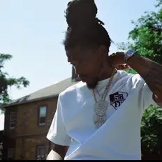 聆聽 Rich Tev、觀看音樂影片、閱讀小傳、查看巡演日期等！