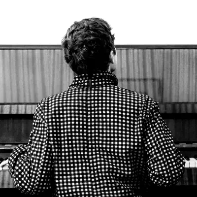 Listen to Benjamin Burns, watch music videos, read bio, see tour dates & more!