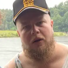 Ouve JonMaddy, vê vídeos de música, lê a biografia, vê as datas da digressão e muito mais!