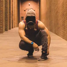 Hör dir Deaf Rabbit an, schau dir Musikvideos an, lies die Biografie, finde Tourdaten und mehr!