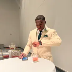 Lil Moejを聴いたり、ミュージックビデオを鑑賞したり、経歴やツアー日程などを確認したりしましょう！