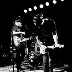 Poslechněte si interpreta Dave Hedeman & the Gone Ghosts, sledujte hudební videa, přečtěte si životopis, podívejte se na data turné a další informace.