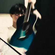收听 HLau、观看音乐视频、阅读小传、查看巡演日期等 ！