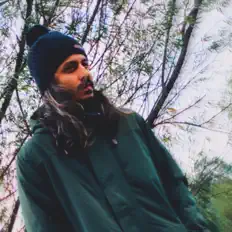 Dengarkan Arriving From The Sky, tonton video musik, baca bio, lihat tanggal tur & lainnya!