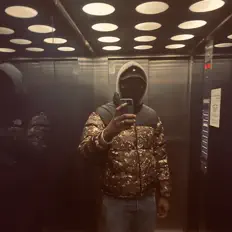 Escucha a Boo Cams, mira videos musicales, lee su biografía, consulta las fechas de las gira y más.