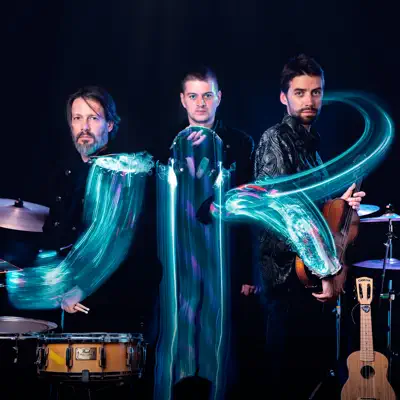 Listen to Aroze, watch music videos, read bio, see tour dates & more!