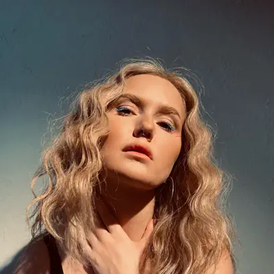 Listen to Эка Джанелидзе, watch music videos, read bio, see tour dates & more!