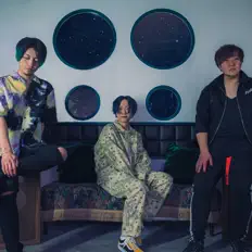 Posłuchaj wykonawcy PHONICLINE, obejrzyj teledyski, przeczytaj biografię, zobacz daty tras koncertowych i nie tylko!