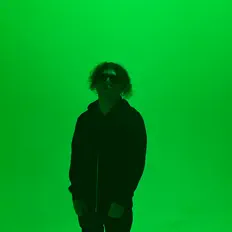 收听 White Russian SK、观看音乐视频、阅读小传、查看巡演日期等 ！