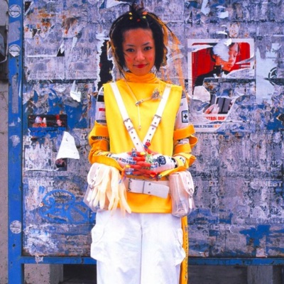 Her (Surrounded by the thought) (feat. Louis Simpson) - Single