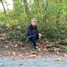 Skremzy을(를) 듣고, 뮤직 비디오를 보고, 약력을 읽고, 투어 일정 등을 확인하세요!