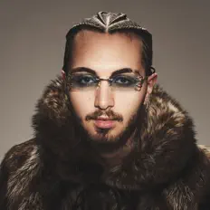 Dengarkan Cyrus Yung, tonton video musik, baca bio, lihat tanggal tur & lainnya!