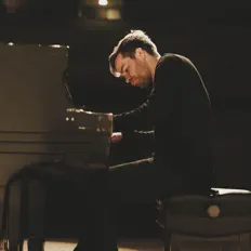 收听 Philip Daniel、观看音乐视频、阅读小传、查看巡演日期等 ！