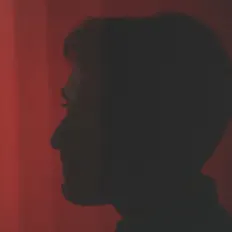 emblum dinle, müzik videolarını izle, biyografisini oku, tur tarihlerini ve daha fazlasını gör!